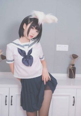 双腿被绑成m型调教play照片_1080P高清在线观看